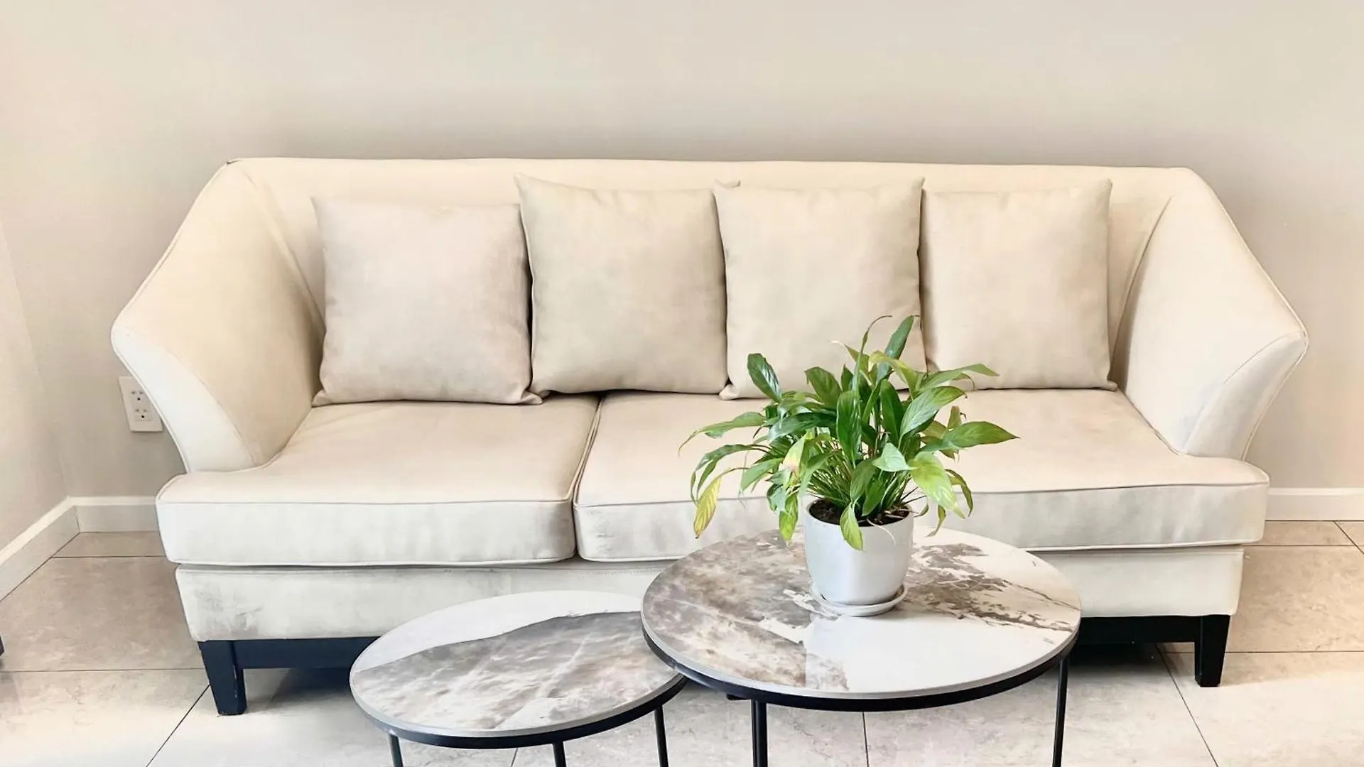 Louisa Vinh Hoi Apartment Хошимин Вьетнам