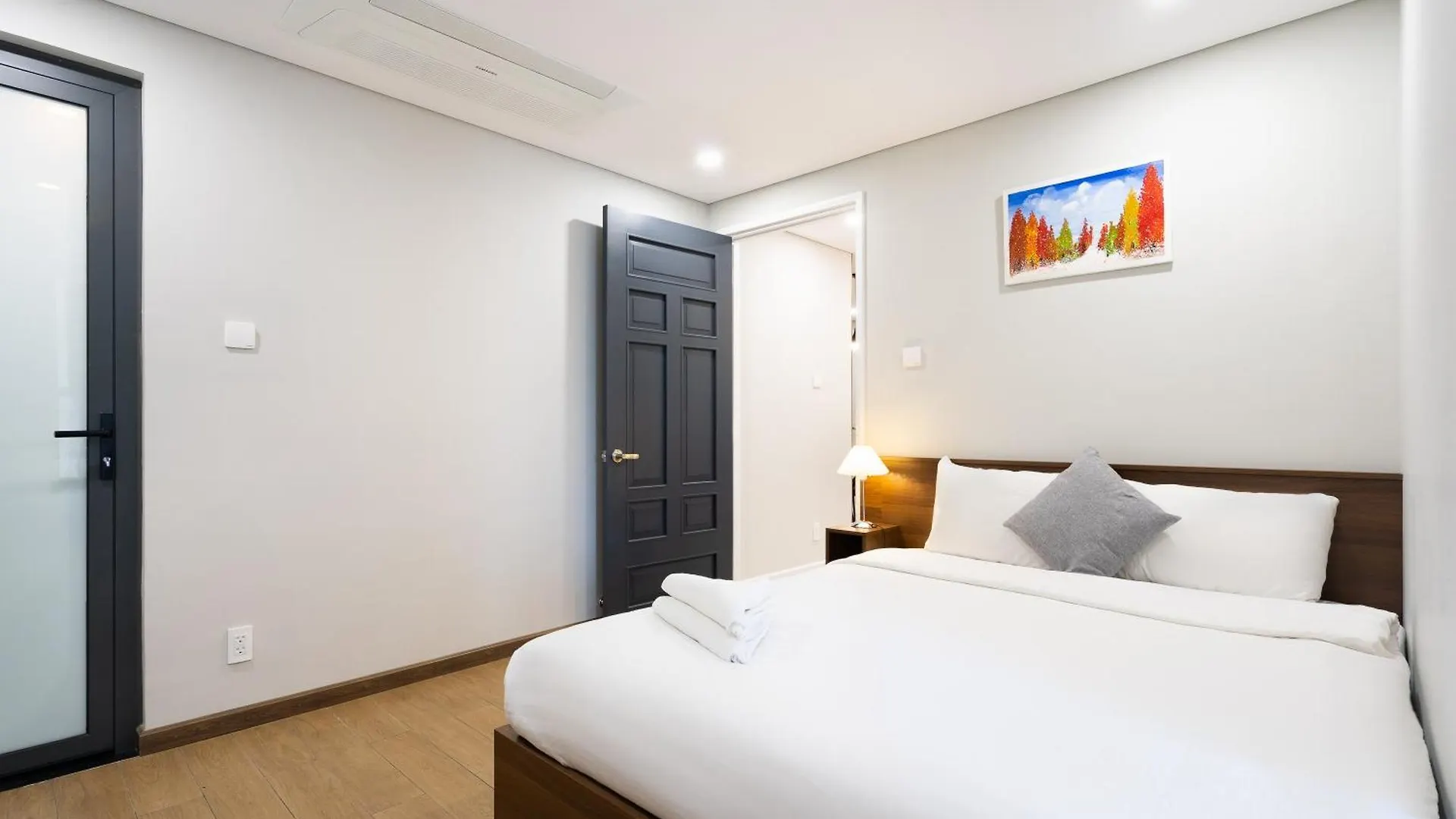 Louisa Vinh Hoi Apartment Ho Chi Minh City Vietnam